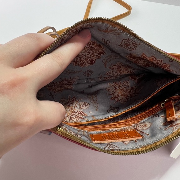 HOBO Darcy Convertible Crossbody/Wristlet - fuschia - Picture 9 of 15